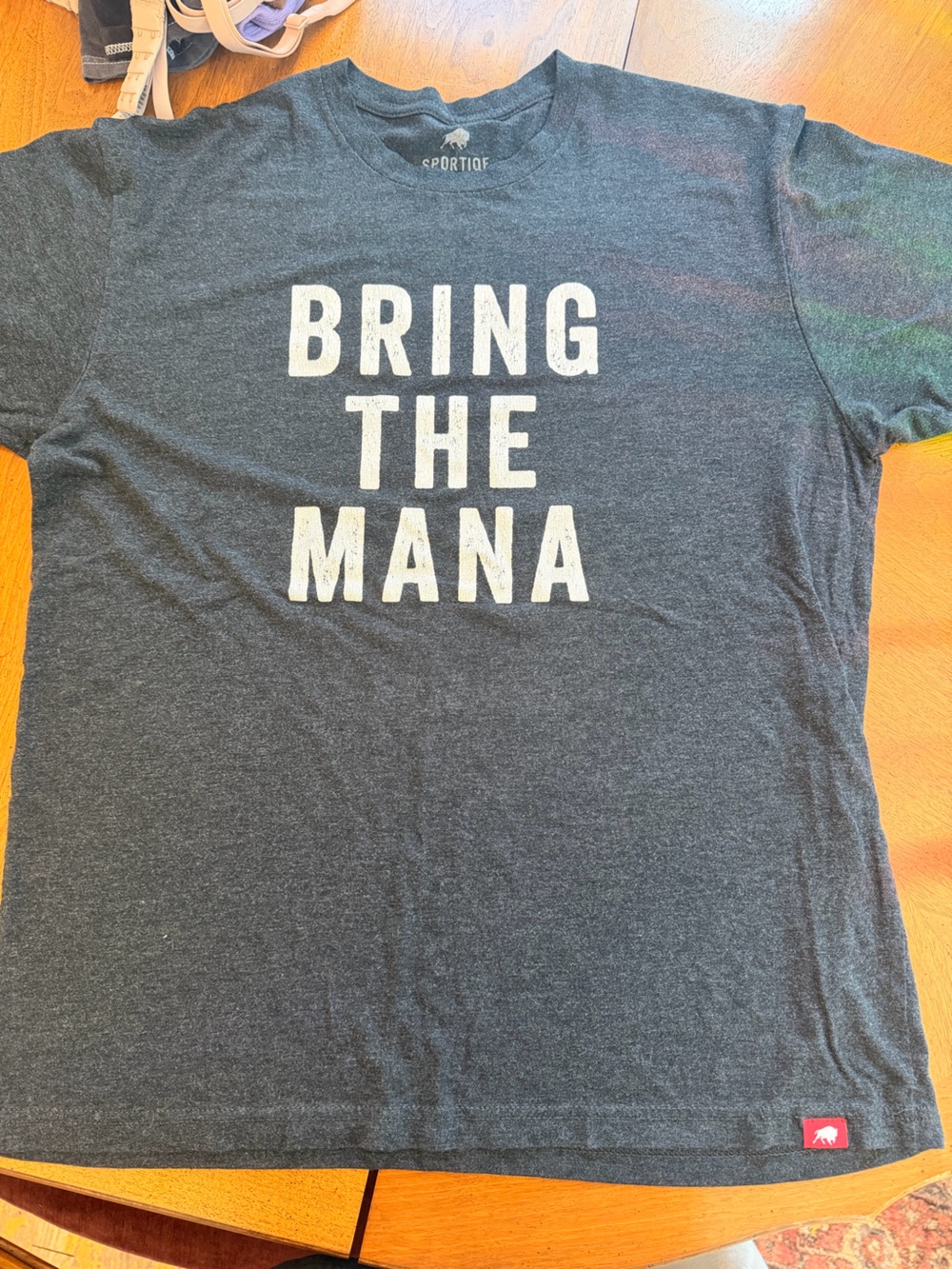 Super soft Graphic Tee "BRING THE MANA" - grey with White Text